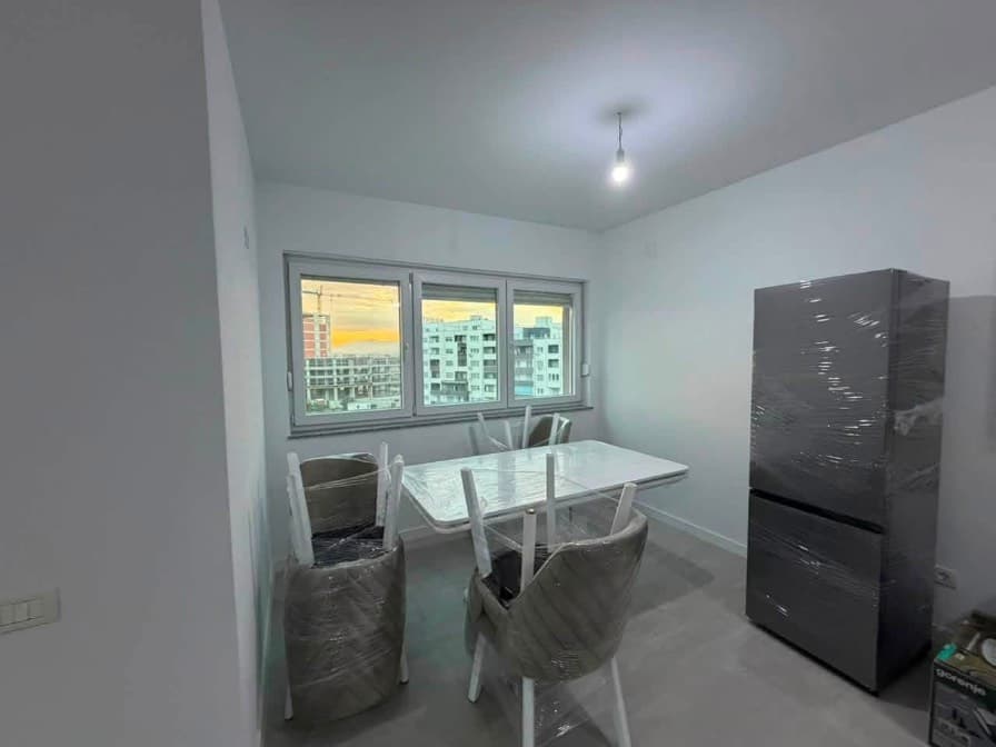 Banesë 53m² me QIRA DITORE miniaturë 3