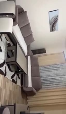 Banesë 2m² me QIRA në j miniaturë 5