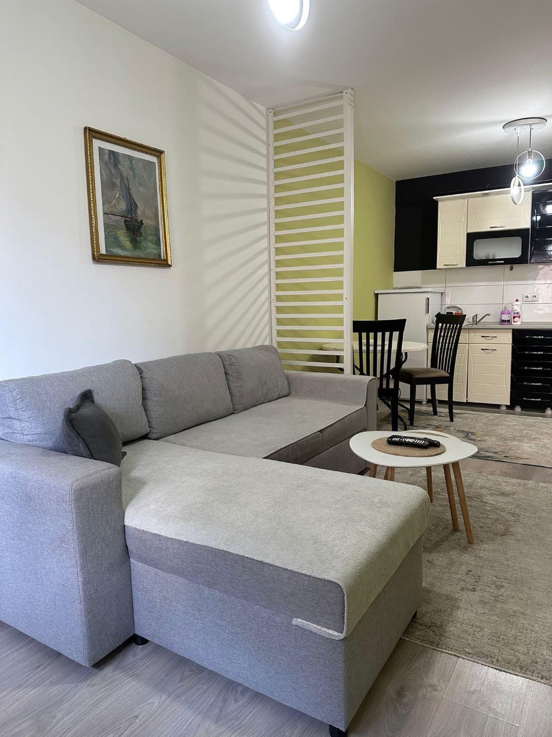 Banesë 25m² me QIRA miniaturë 8