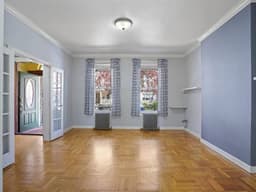 Banesë 3m² me QIRA në d miniaturë 9