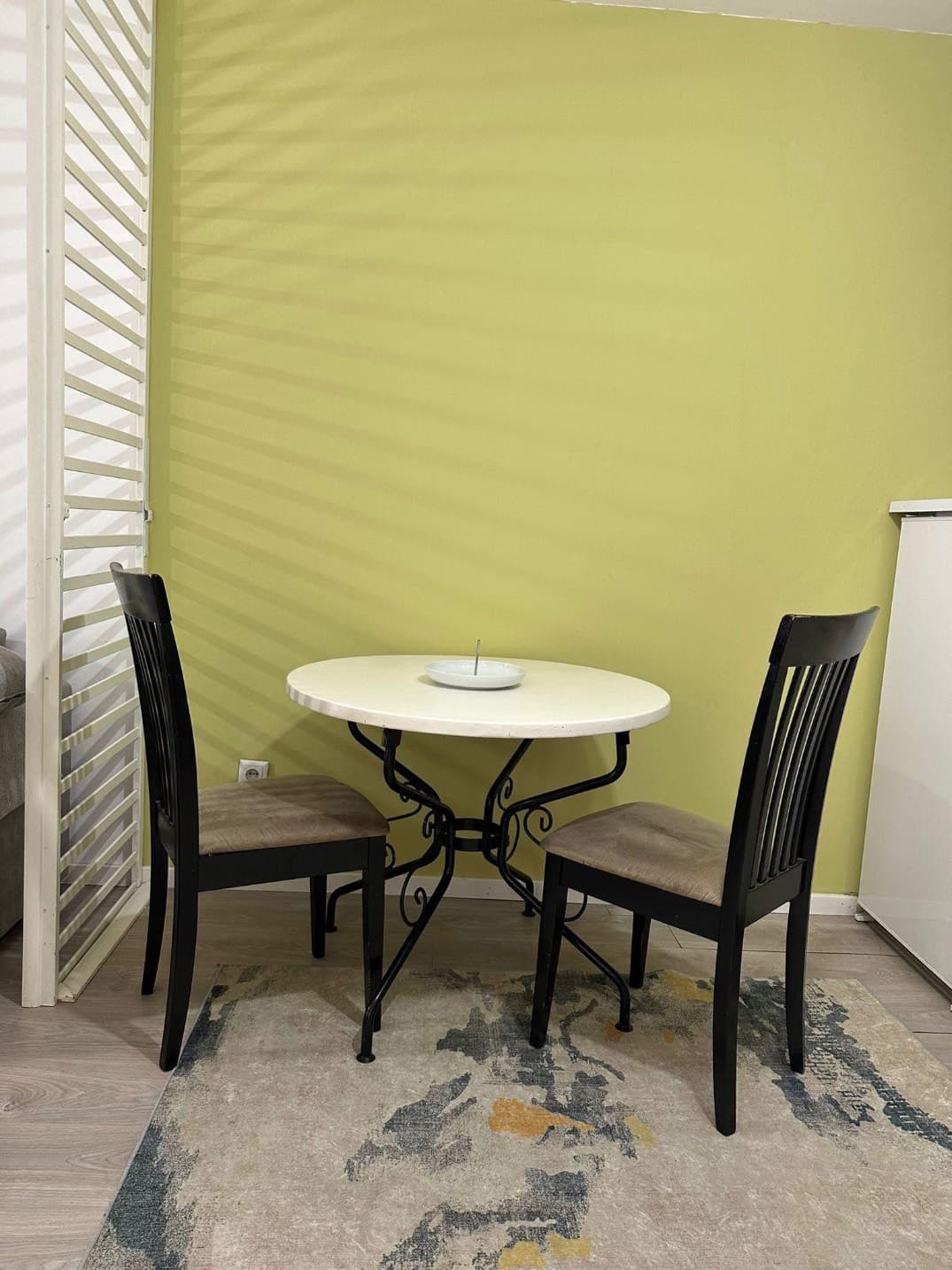Banesë 25m² me QIRA miniaturë 10