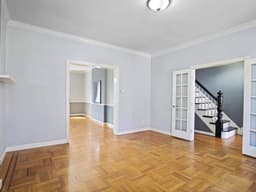 Banesë 3m² me QIRA në d miniaturë 6